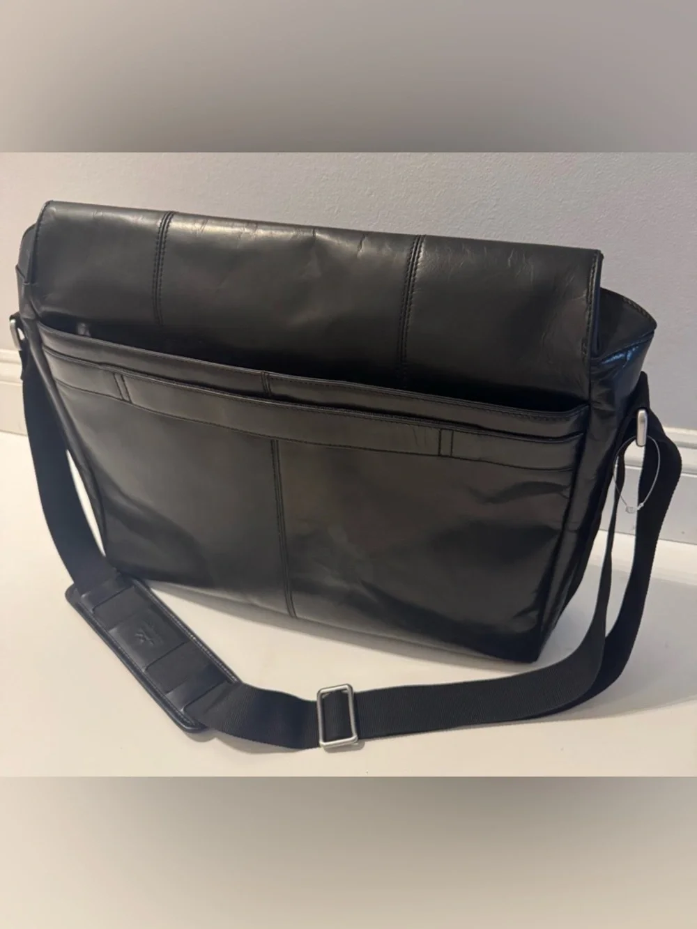 Mancini messenger bag